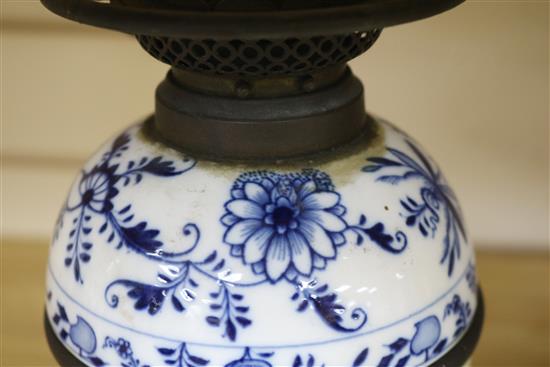 A Meissen oil lamp base